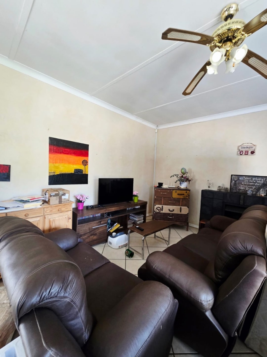 3 Bedroom Property for Sale in Flimieda North West